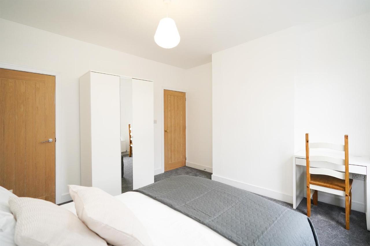 שפילד Charlotte House, Entire Private House, Close To City Centre, Wifi מראה חיצוני תמונה